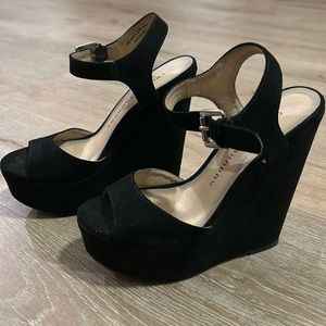 COPY - CHINESE LAUNDRY wedge peep toe